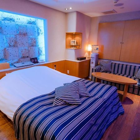 Eight Prince Hotel -Adult Only- Tokorozawa Exterior foto